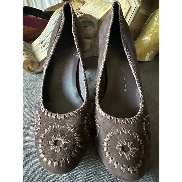 JACK ROGERS Chocolate Brown Suede Pumps Heels Size 8/9 stitched classy suede - Picture 5 of 16